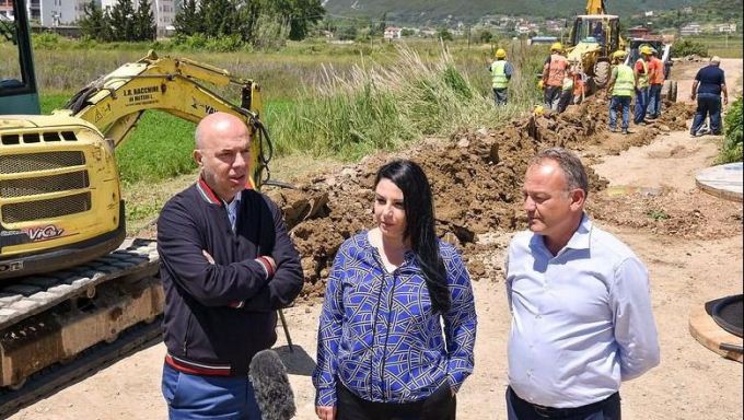 Perfundon nenstacioni i ri elektrik ne Gjirin e Lalzit: I sherben zhvillimit te turizmit